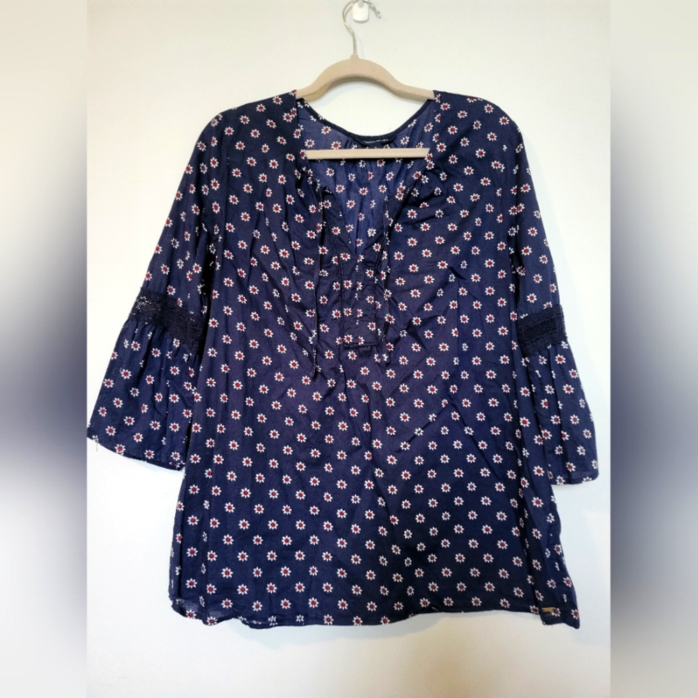 4 for $30 🌈 Tommy Hilfiger tie neck lace insert 3/4 sleeve flower top size XL